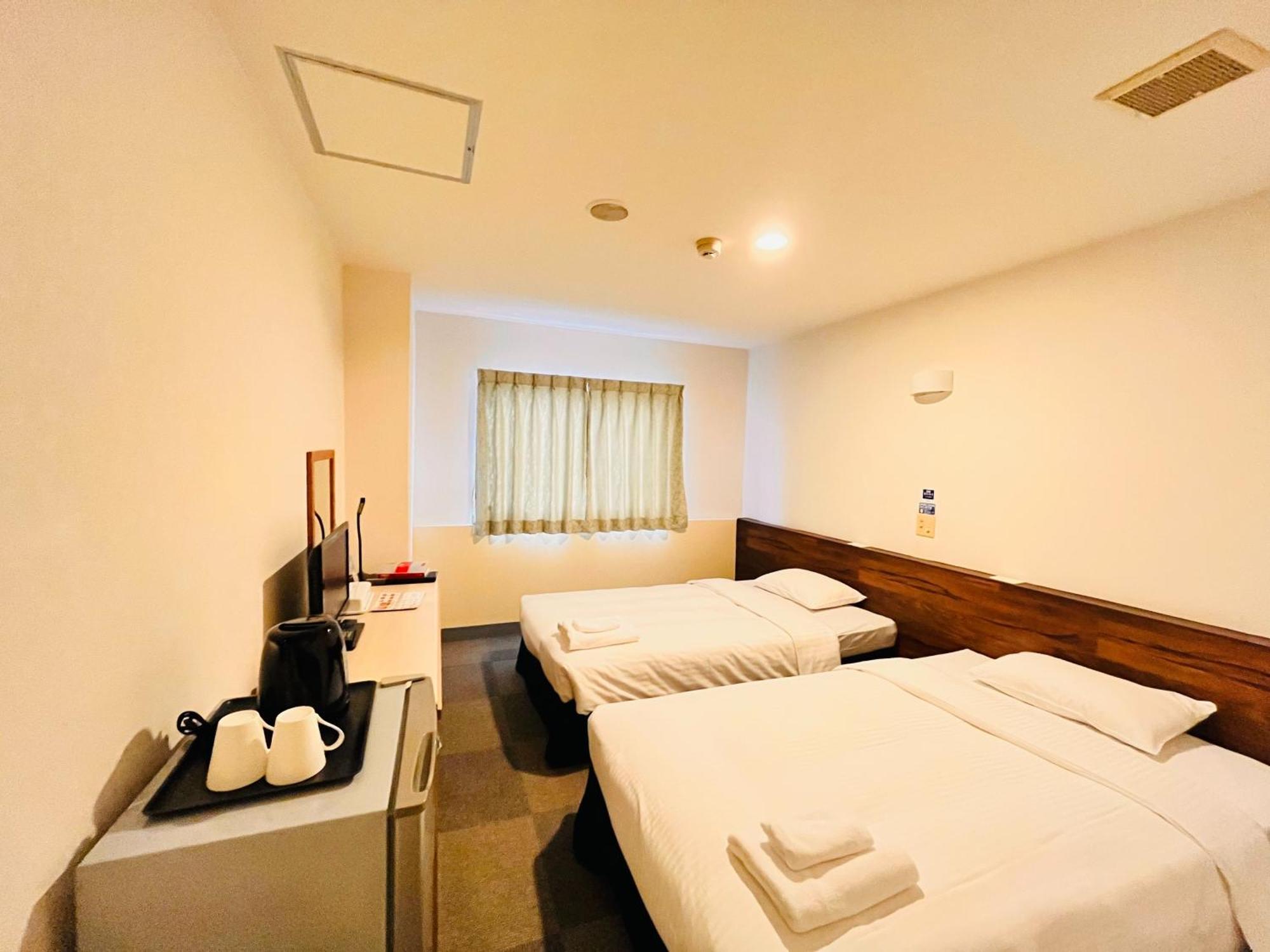 ホテルオロックス HotelOrox Naha Exterior foto