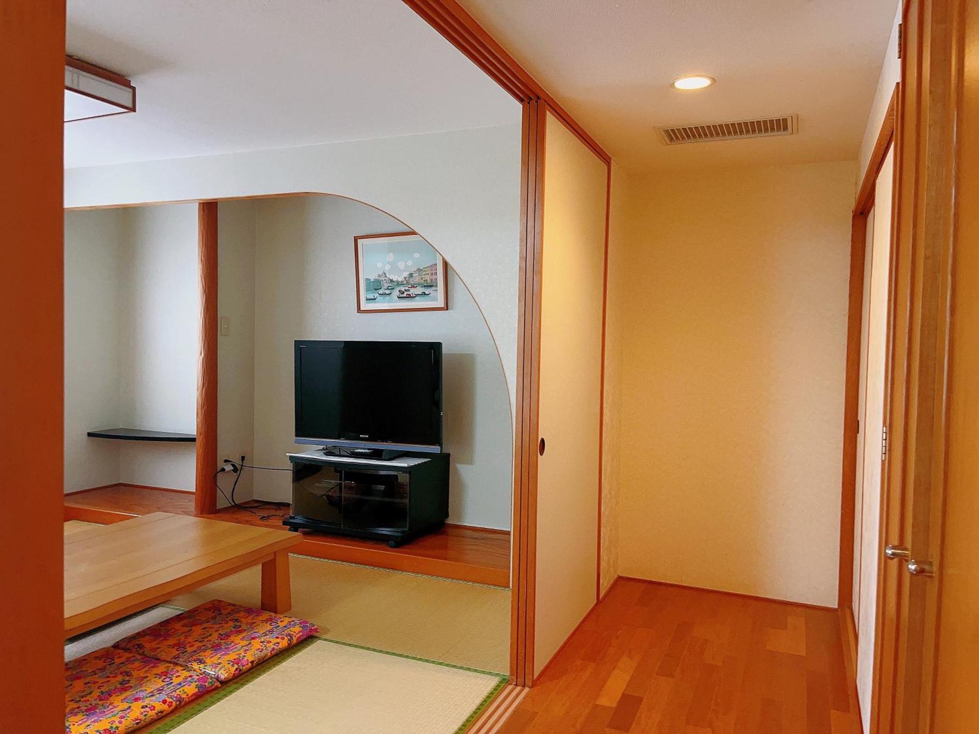 ホテルオロックス HotelOrox Naha Exterior foto