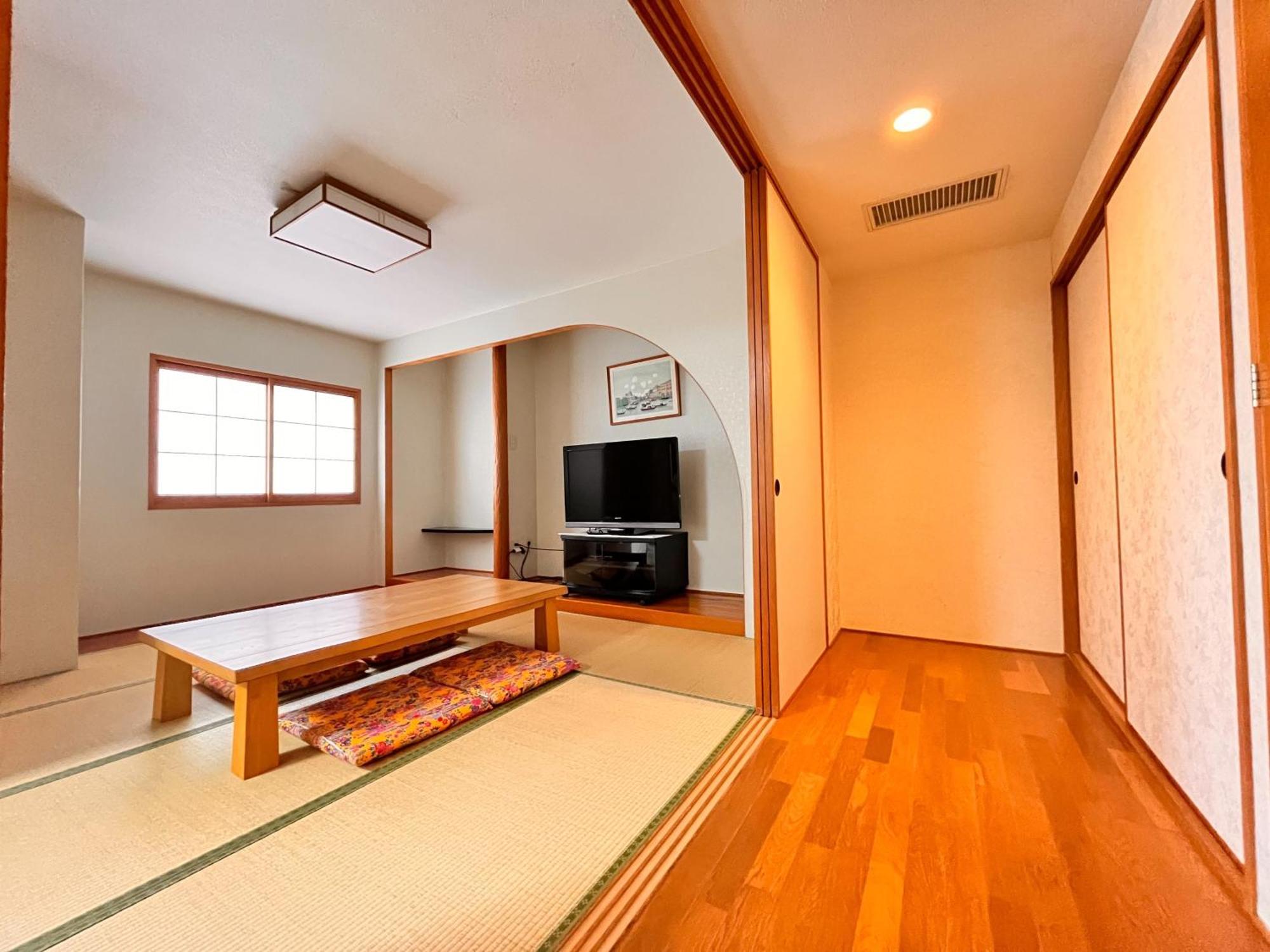 ホテルオロックス HotelOrox Naha Exterior foto