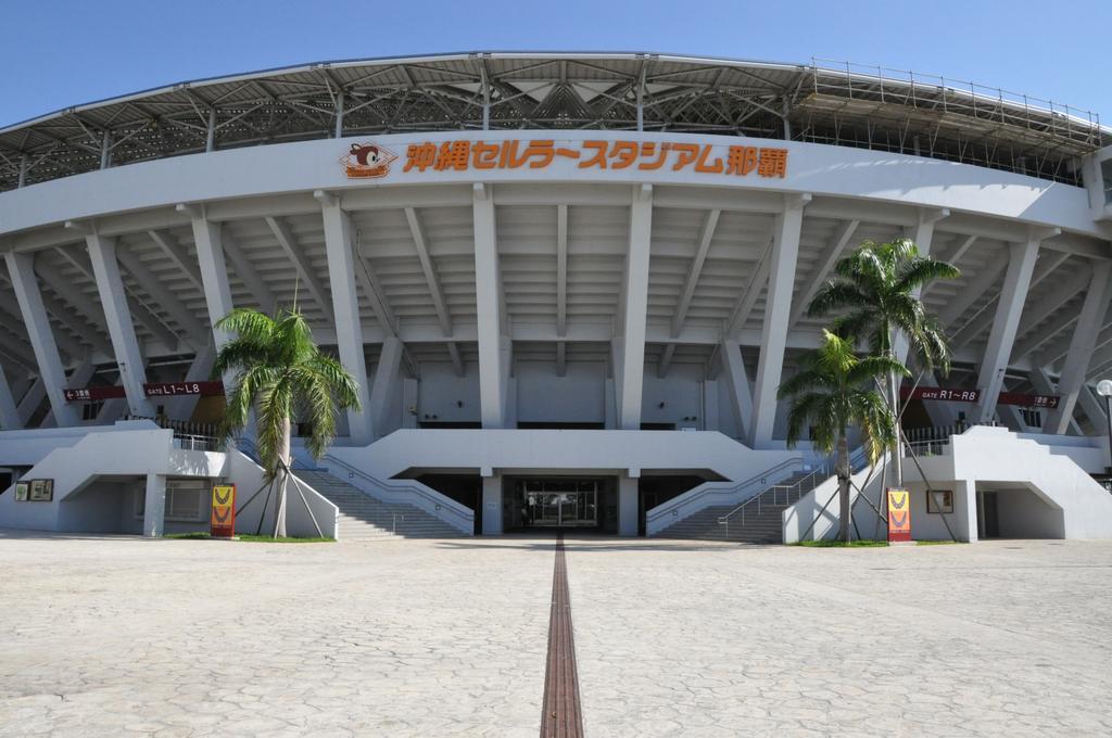 ホテルオロックス HotelOrox Naha Exterior foto